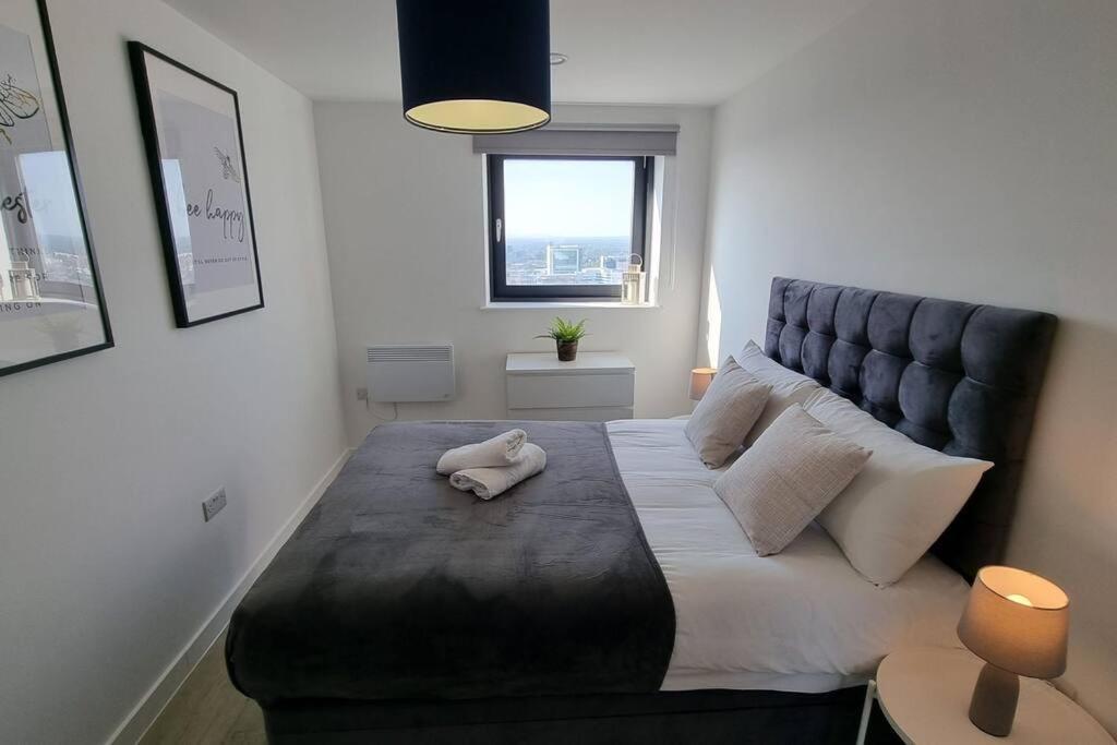 2 Bedroom Penthouse Manchester Esterno foto