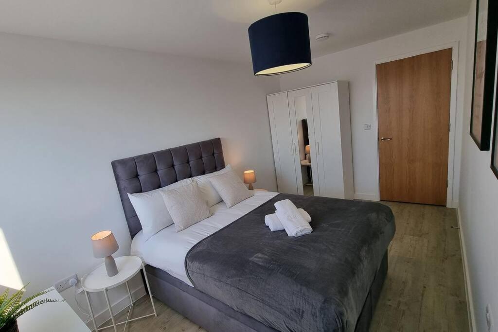 2 Bedroom Penthouse Manchester Esterno foto