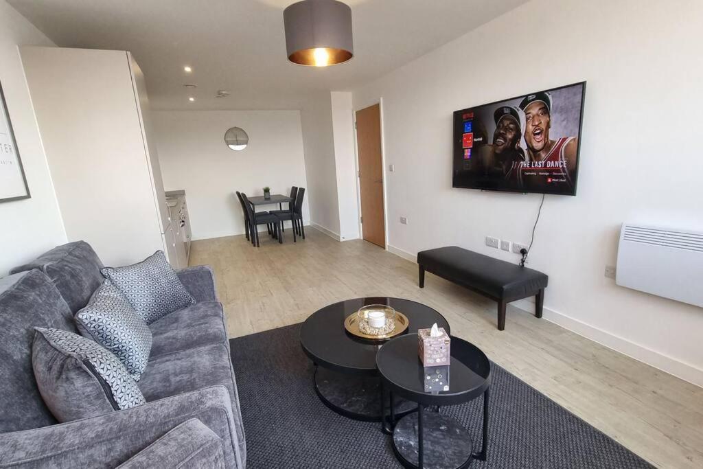 2 Bedroom Penthouse Manchester Esterno foto