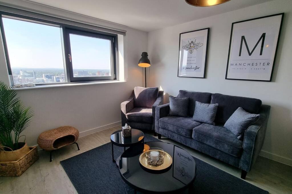 2 Bedroom Penthouse Manchester Esterno foto